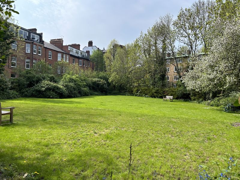 Compayne Gardens South Hampstead